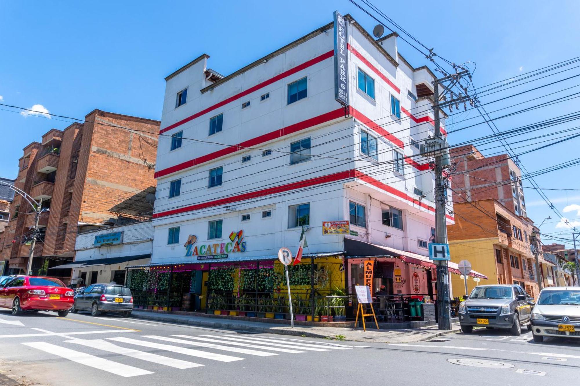 Hotel Park 6 Medellin Ngoại thất bức ảnh
